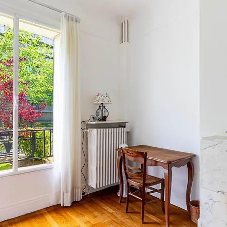 아파트 Guestready - Dans Le 16eme 파리